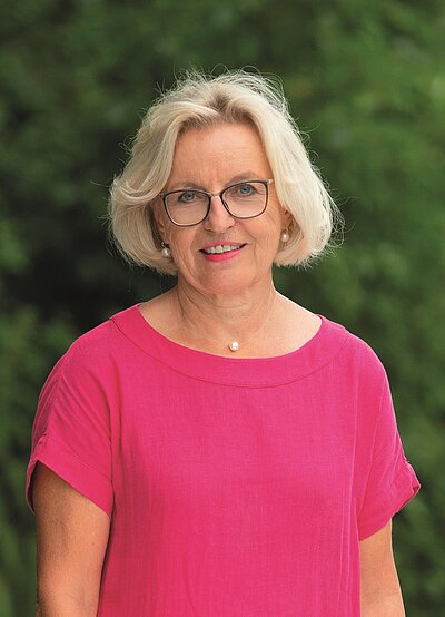 Annemarie Mayr